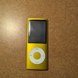 Apple iPod Nano Yellow